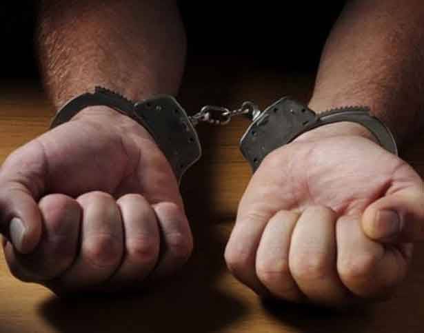 شبكة ارهابية جديدة في قبضة الامن العام
الجيش اللبناني تسلم العميل مطر من اليونيفيل