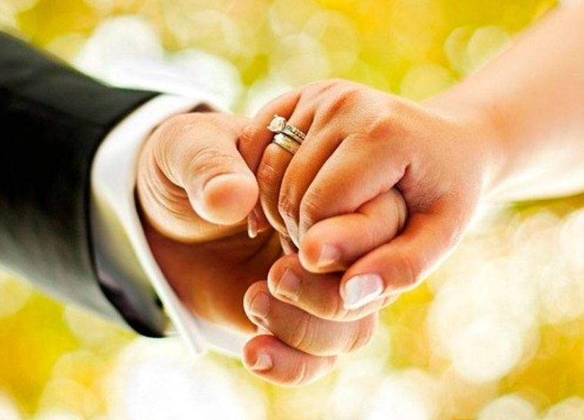لماذا يتزوج الرجل من امرأة أخرى؟