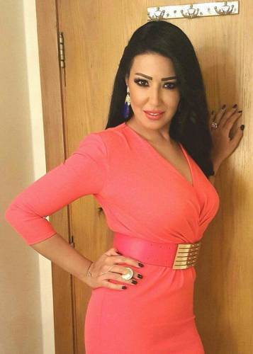 سمية الخشاب تقيم فاتن حمامة من بين الأموات!
