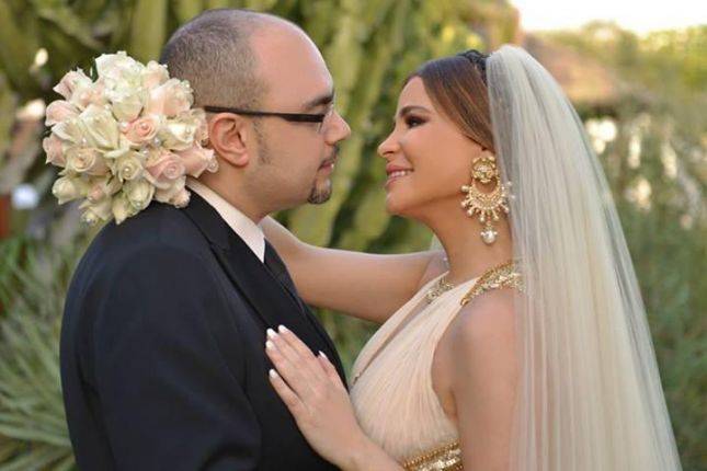 نجمات ارتبطن برجال أعمال عرب!