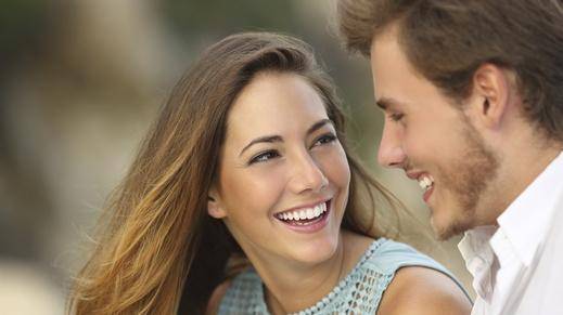7 صفات تدفع الرجل إلى طلب الزواج من المرأة فورا