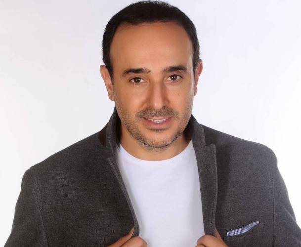 مفاجئة 