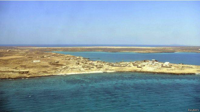 "التحالف العربي" وقوات الحكومة اليمنية تسيطر على جزر بالبحر الأحمر