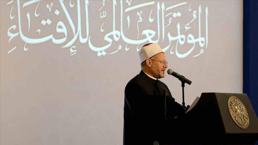 مفتي مصر يدعو لحماية مسلمي فرنسا من اعتداءات محتملة