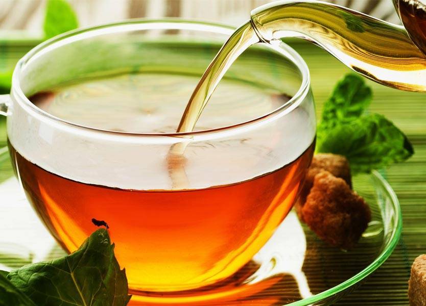 لتجنّب الإصابة بأمراض القلب.. تناولوا 3 الى 5 أكواب شاي يومياً