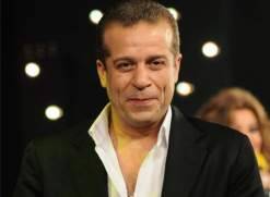 شريف منير يشن هجوماً على الساخرين من وفاة سعيد طرابيك!