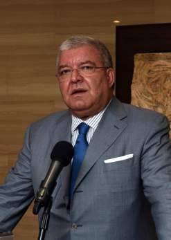 المشنوق يهنئ شعبة المعلومات بكشف الإرهابيين ويتحدث غدا عن التفاصيل