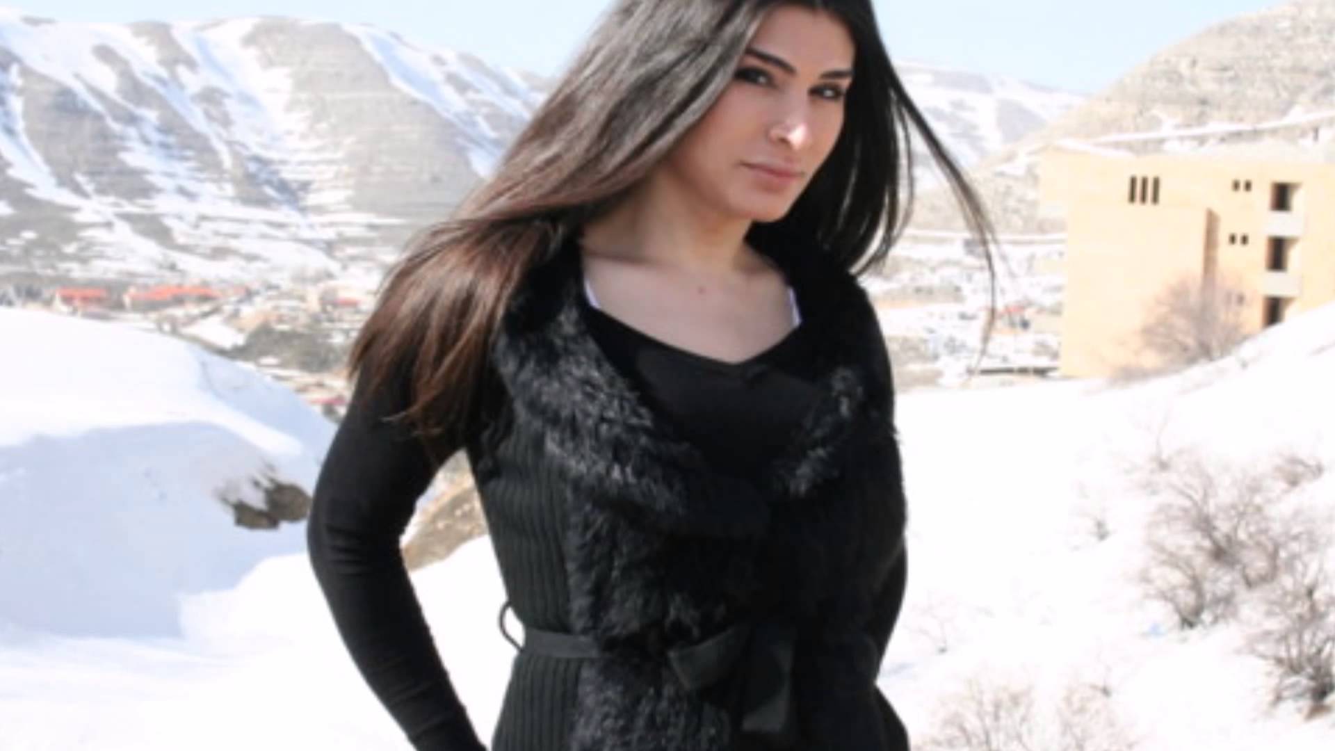 رجل أعمال سعودي مقيم بمصر يتزوج من الفنانة المتحولة جنسيا