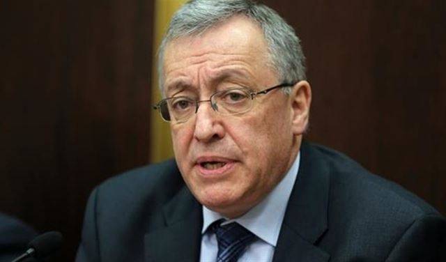 فتفت: لا أملك أي شركة تجارية