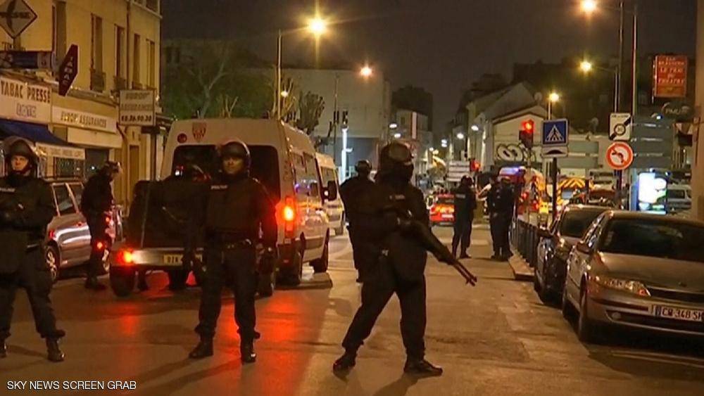 مقتل مشتبهين واعتقالات بحملة أمنية واسعة شمالي باريس
