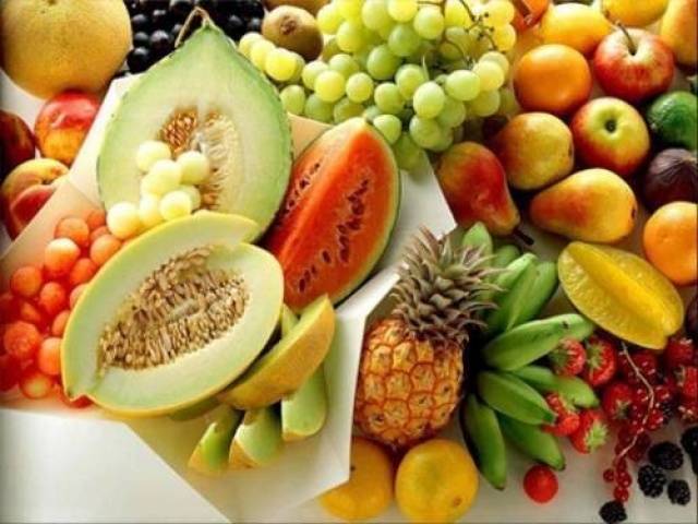 3 طرق سحرية لاستعمال الفواكه قبل اهترائها... يمكن تحويلها إلى خبز!