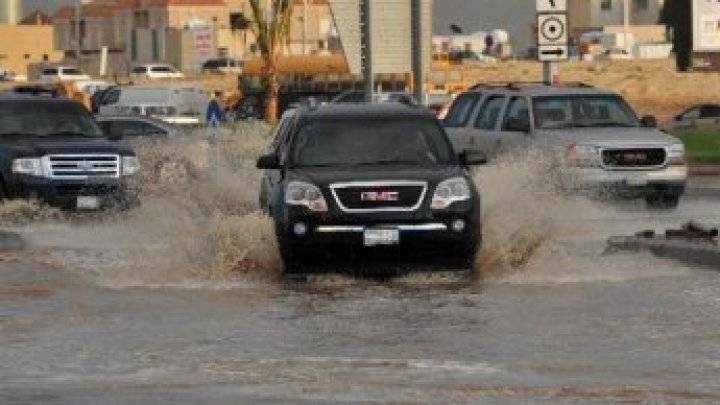 قتلى جراء هطول أمطار غزيرة في السعودية