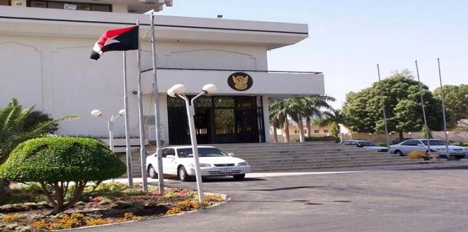السودان: لن نسمح بإساءة معاملة رعايانا في مصر