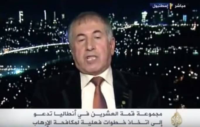 خطأ محرج لمذيع قناة الجزيرة على الهواء