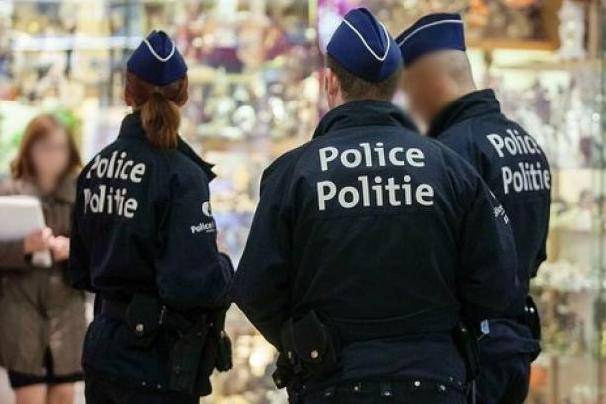 الامن البلجيكي ينفذ 6 عمليات دهم في بروكسل مرتبطة باعتداءات باريس