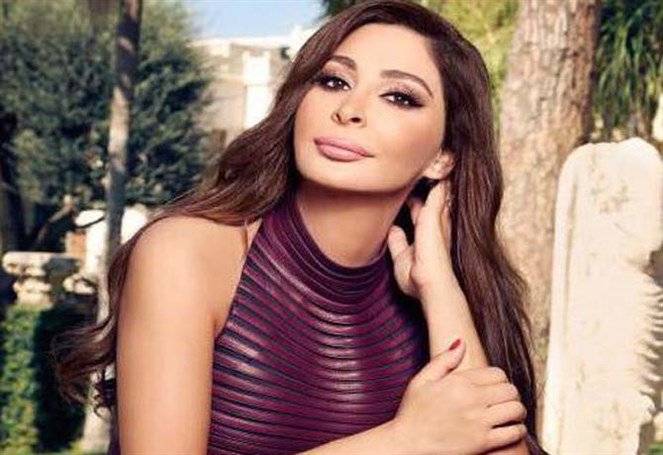 منع إليسا من الدخول إلى كندا!!