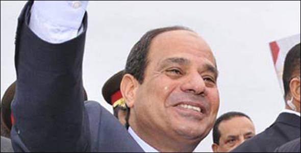 السيسي: مصر تراجع أمن المطارات