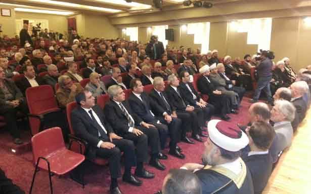 السفارة الإيرانيّة أحيت ذكرى تفجير مقرّها
مُمثل فتحعلي: نحذر الدول الداعمة للإرهاب
مُمثل بري وسلام: حماية لبنان تأتي من وحدة ابنائه