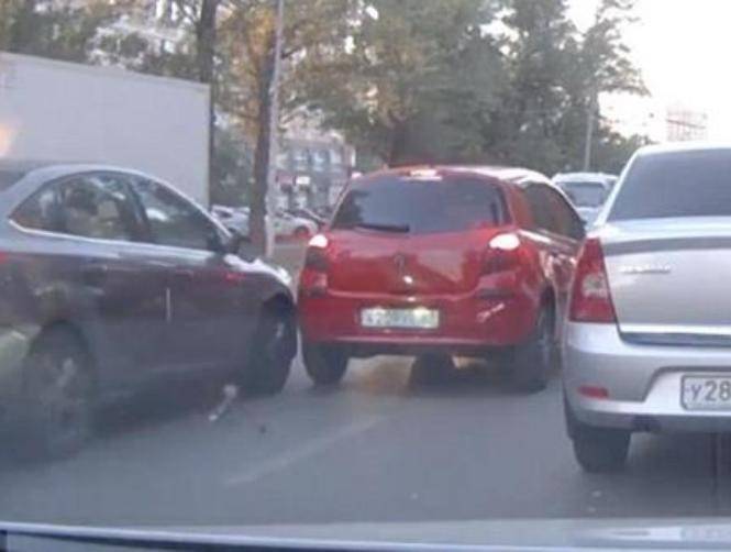 "حادث سير مروّع" بسبب.. حمامة!