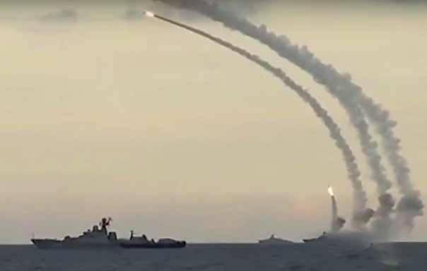 18 صاروخ «كروز» روسي من بحر قزوين على الرقة وحلب وادلب