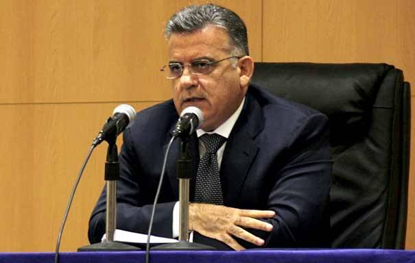 ابراهيم في اجتماع مع الضبّاط عشيّة الاستقلال: 
علينا الانتباه فإنجازاتنا جعلتنا هدفاً لإسرائيل والتكفيريين