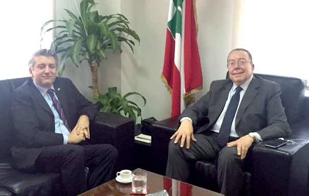 المشنوق : مجلس وزراء البيئة العرب
تبنى موقف لبنان من البقعة النفطيّة