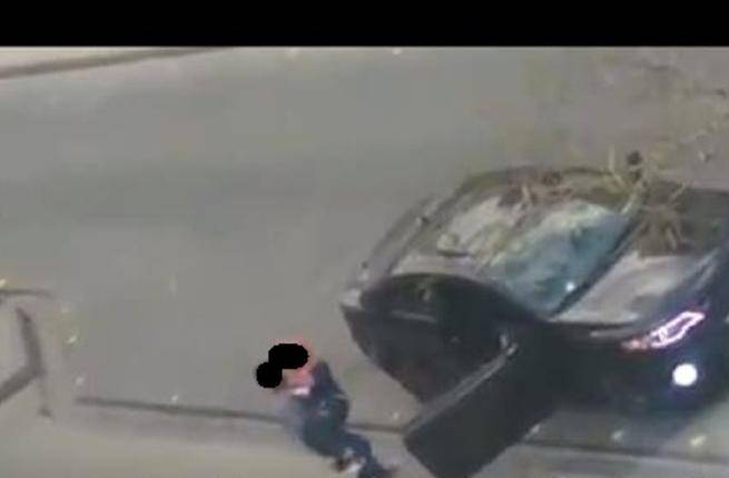 الأمن الأردني يبحث عن شاب وفتاة تبادلا القبل والعناق أمام المارة!