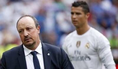 ماذا قرر الريال مدريد بشأن مصير مدربه؟