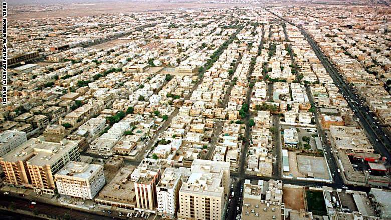 السعودية توافق على فرض رسوم على الأراضي البيضاء.. هذا ما تعنيه وهذه هي النسبة