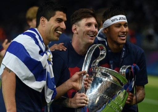 ثمانية لاعبين من برشلونة ضمن لائحة المرشحين لافضل تشكيلة اوروبية لعام 2015