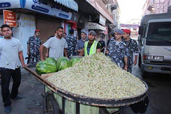 بسطات الأوزاعي تسبب الإشكالات...