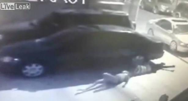 الحقيقة الكاملة حول فيديو رمي "الزوجة وعشيقها من الطابق الثالث"!