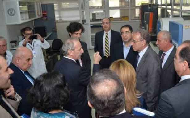 معهد البحوث كرّم «جمعيّة الإعلاميين الاقتصاديين»
الحاج حسن : غياب السياسات التنمويّة يُؤثر سلباً على النموّ الاقتصادي