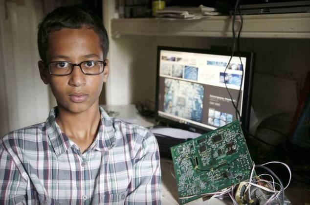 بعد اعتقاله... يطالب اميركا بتعويض 15 مليون دولار والسبب؟