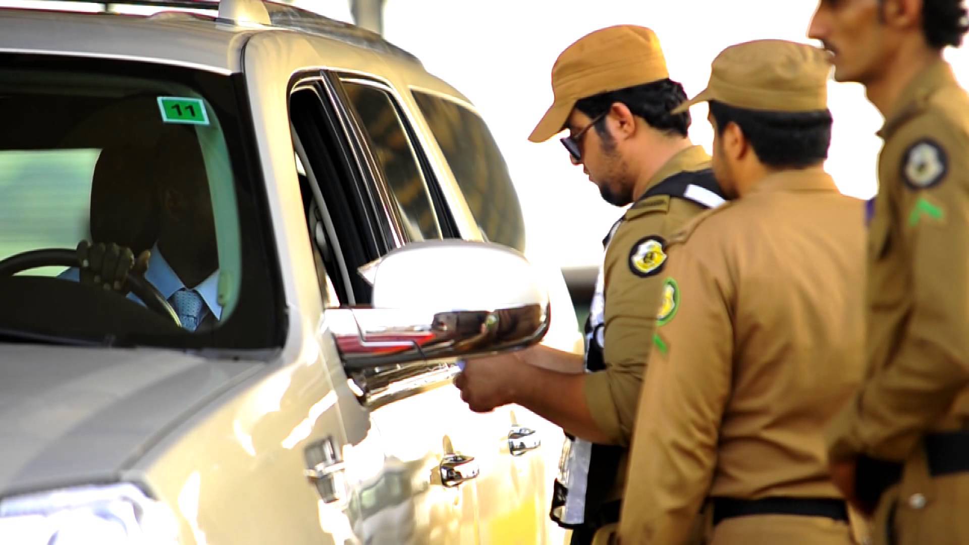 هذه عقوبة من ينشر “إشاعة” في السعوديّة