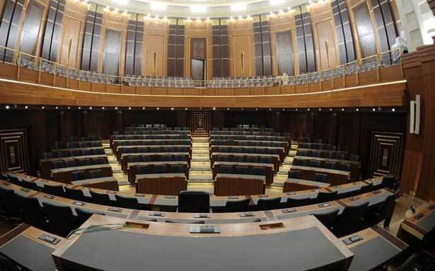 مفاجآت قريبة من «العيار الثقيل»