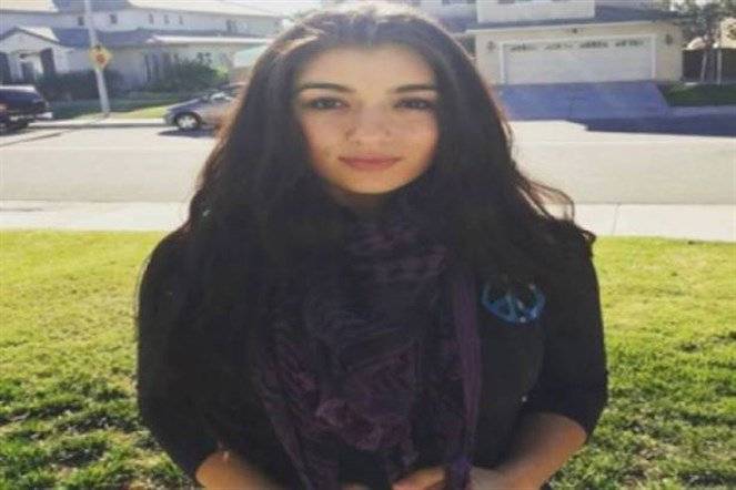 لن تصدقوا كيف أحرجت هذه الفتاة 