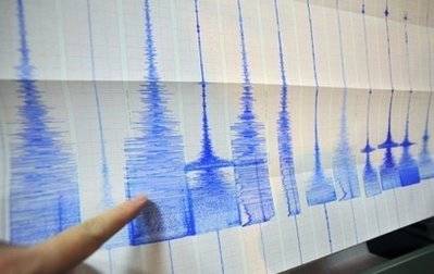 ‏إيران‬ : أفاد معهد الجيوفيزياء في جامعة ‫‏طهران‬، أنَّ زلزالا بقوة 5.3 درجات على مقياس ريختر، ضرب منطقة قريبة من مدينة "مسجد سليمان" التابعة لولاية خوزستان جنوب غربي إيران.