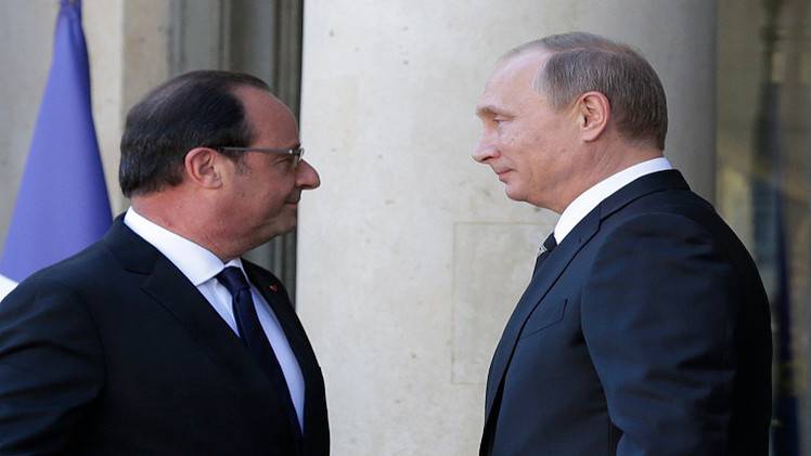 هولاند يلتقى بوتين الخميس