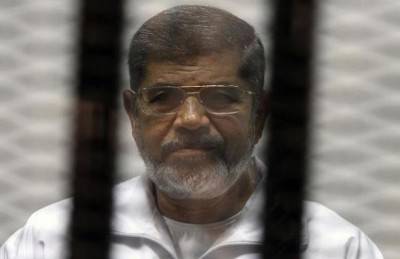 تأجيل محاكمة مرسي في قضية التخابر مع قطر