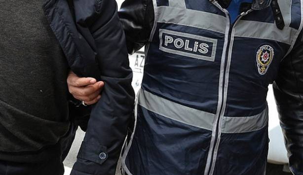 اعتقال صحفي تركي ثالث بعد انتقاده لاردوغان