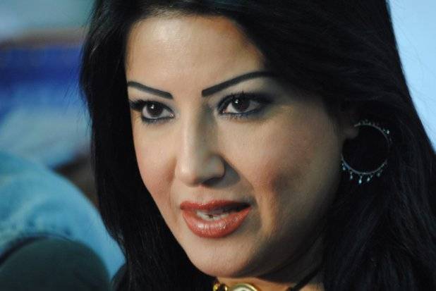 شاهد لم تدفع سمية الخشاب مليون جنيه لحذف هذا الفيديو!