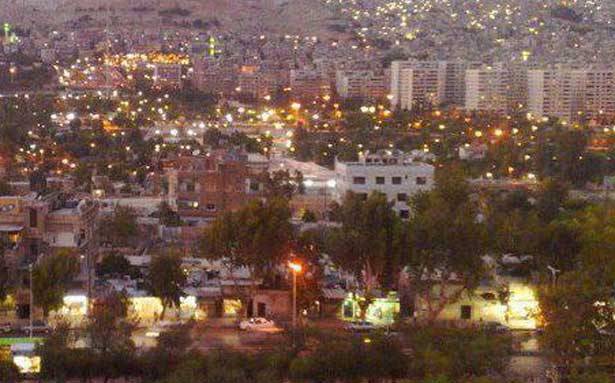 برج «ايفل» يعانق جبل قاسيون