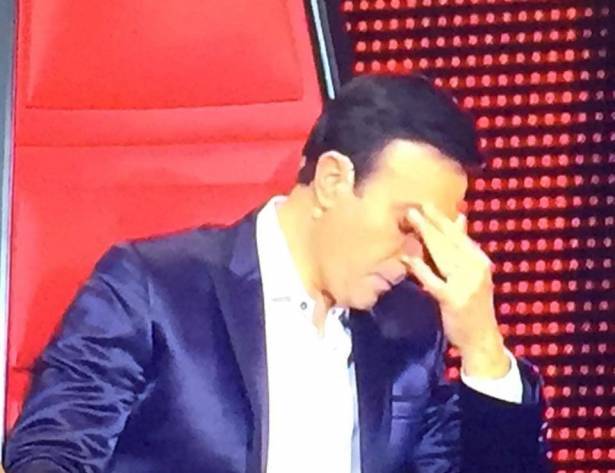 موقف مثير لصابر الرباعي في The voice!!