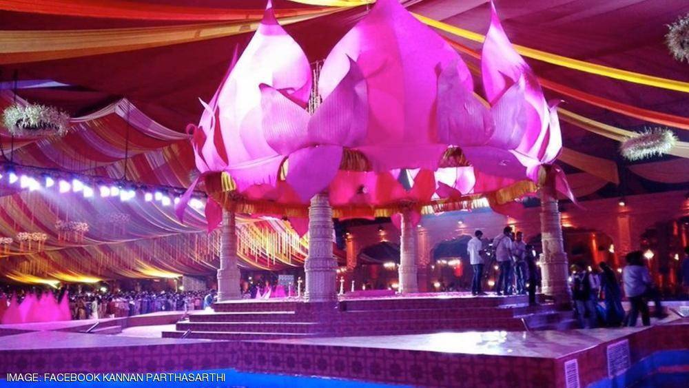 بالصور.. حفل زفاف  بـ8 ملايين دولار