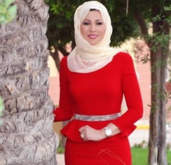 مذيعة الجزيرة تسخر من حسين الجسمي والجمهور يرد