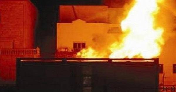 مجهولون أضرموا النار في طبقتي مدرسة في بعلبك