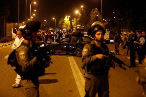 اذاعتان فلسطينيتان تتلقيان تهديدا اسرائيليا بالاغلاق