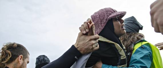 قادة أوروبا يجتمعون مع تركيا لبحث وقف تدفق اللاجئين