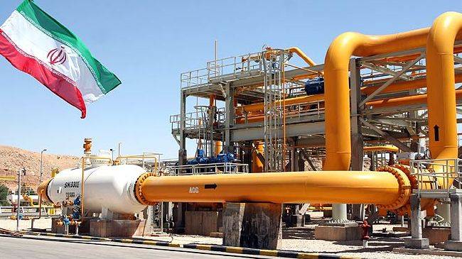 نوع جديد من العقود قد يجعل من ايران مركزاً  لجذب الاستثمارات النفطية